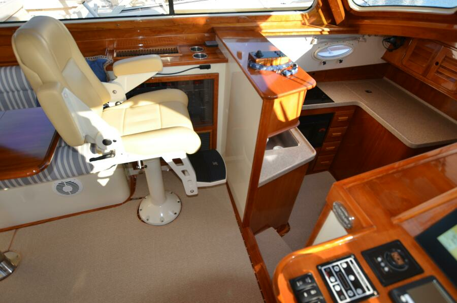 Nav Seat