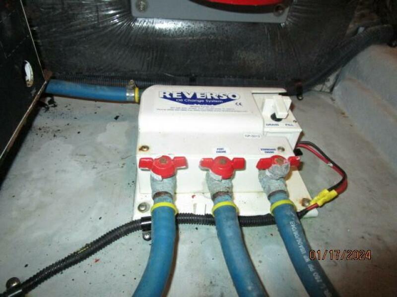 40' Meridian oil change system
