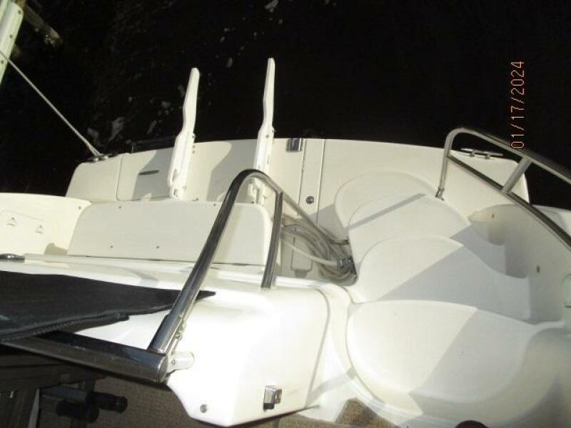 40' Meridian swimplatform1