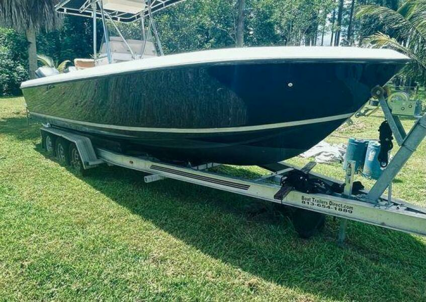 28ft Intrepid Yacht For Sale