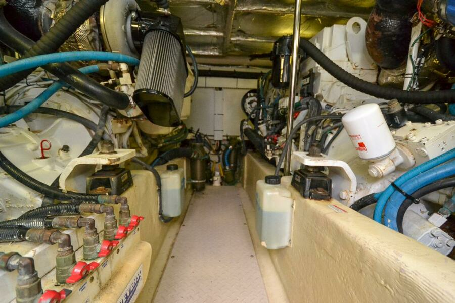 Reverso Oil System