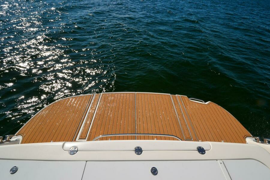 2007 Sea Ray 52 Sedan Bridge