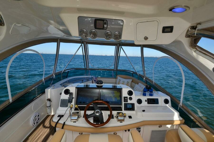 2007 Sea Ray 52 Sedan Bridge