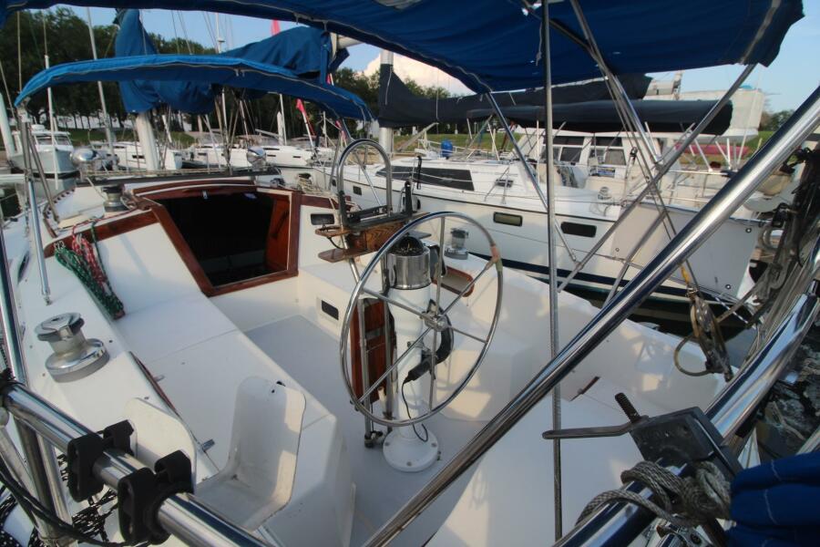 1987 Catalina 34