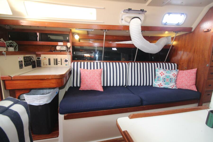 1987 Catalina 34