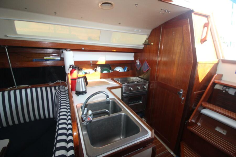 1987 Catalina 34