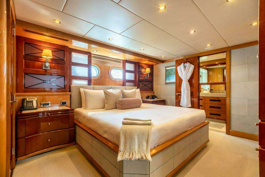 IMPROMPTU 164ft Trinity Yachts Yacht For Sale