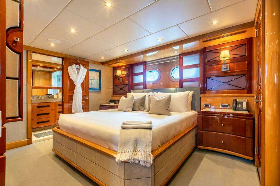 IMPROMPTU 164ft Trinity Yachts Yacht For Sale