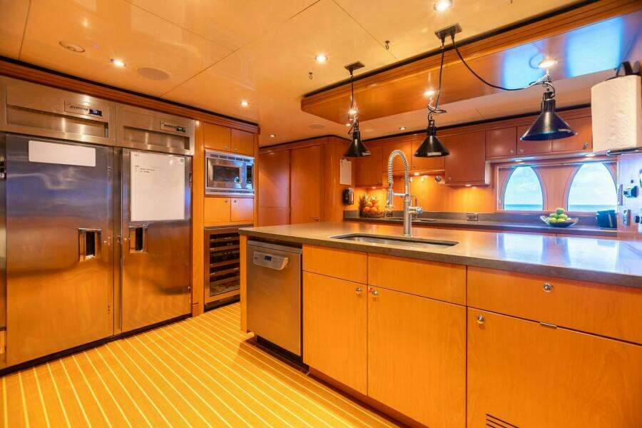 IMPROMPTU 164ft Trinity Yachts Yacht For Sale