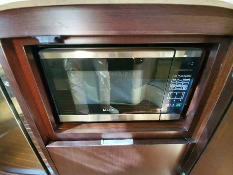 40ft Cobalt Yacht For Sale