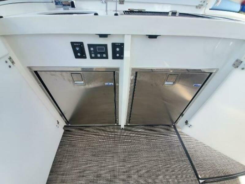 40ft Cobalt Yacht For Sale