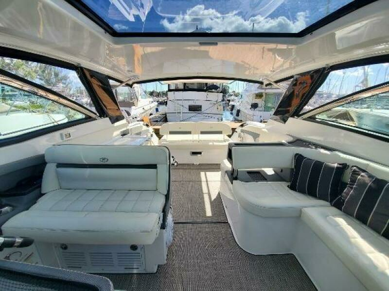 40ft Cobalt Yacht For Sale
