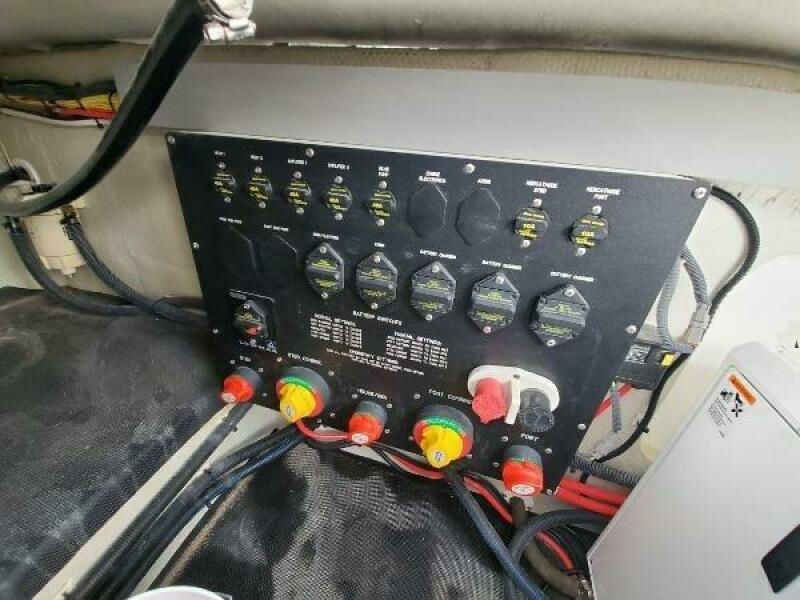 40ft Cobalt Yacht For Sale
