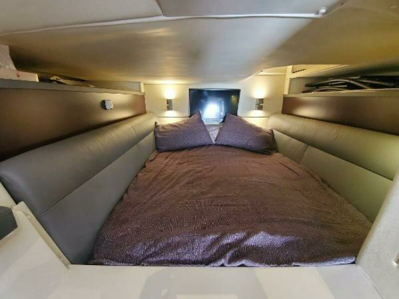 40ft Cobalt Yacht For Sale