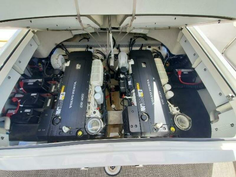 40ft Cobalt Yacht For Sale