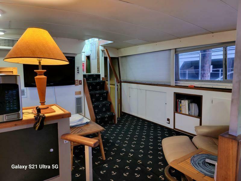 1979 Bertram