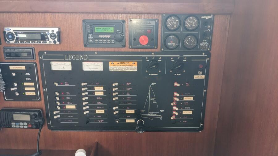 1993 Hunter 40.5