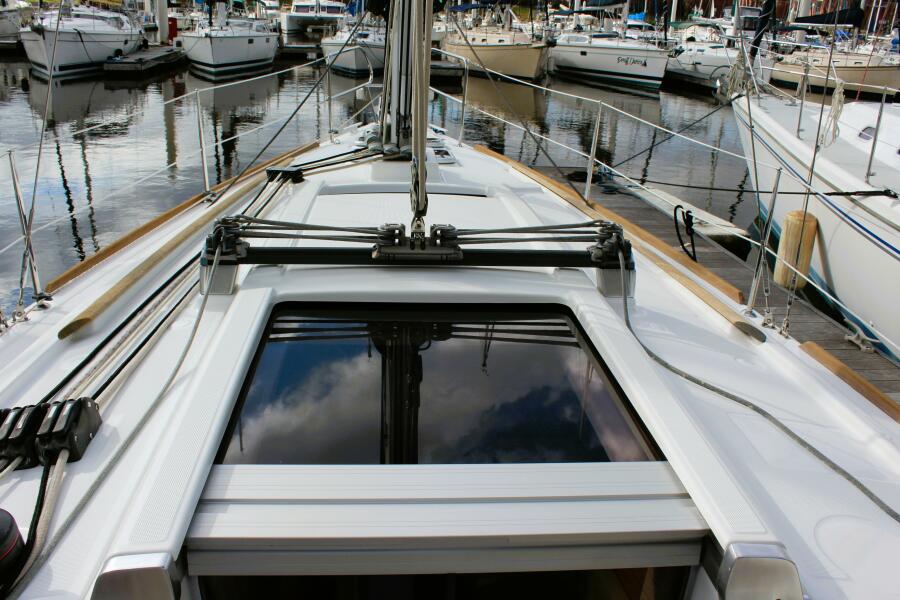 2016 Beneteau Oceanis 31