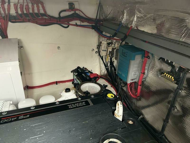 2011 Regal 42 Sport Coupe