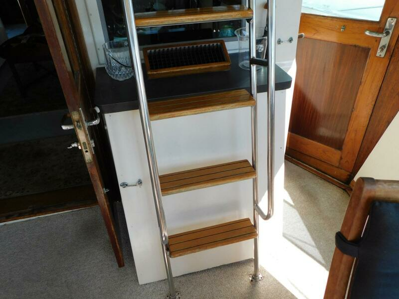 Mimi s Folly 53ft Hatteras Yacht For Sale