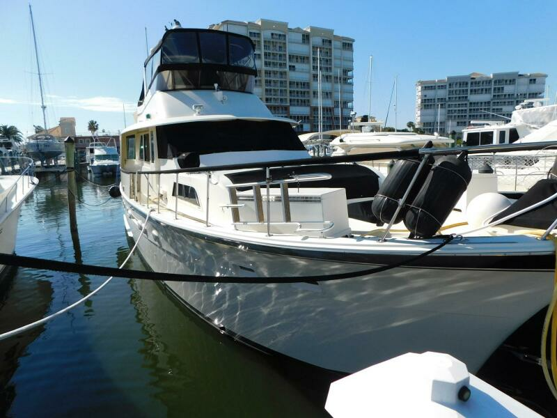 Mimi s Folly 53ft Hatteras Yacht For Sale