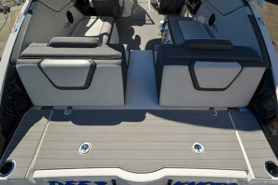 2021 Yamaha Boats 250 AR