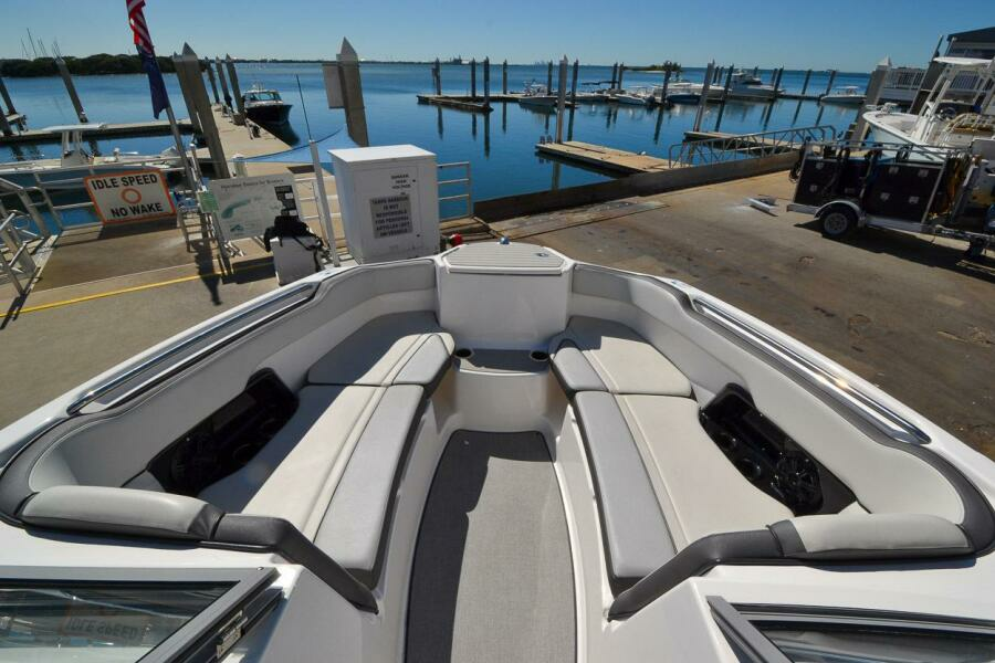 2021 Yamaha Boats 250 AR