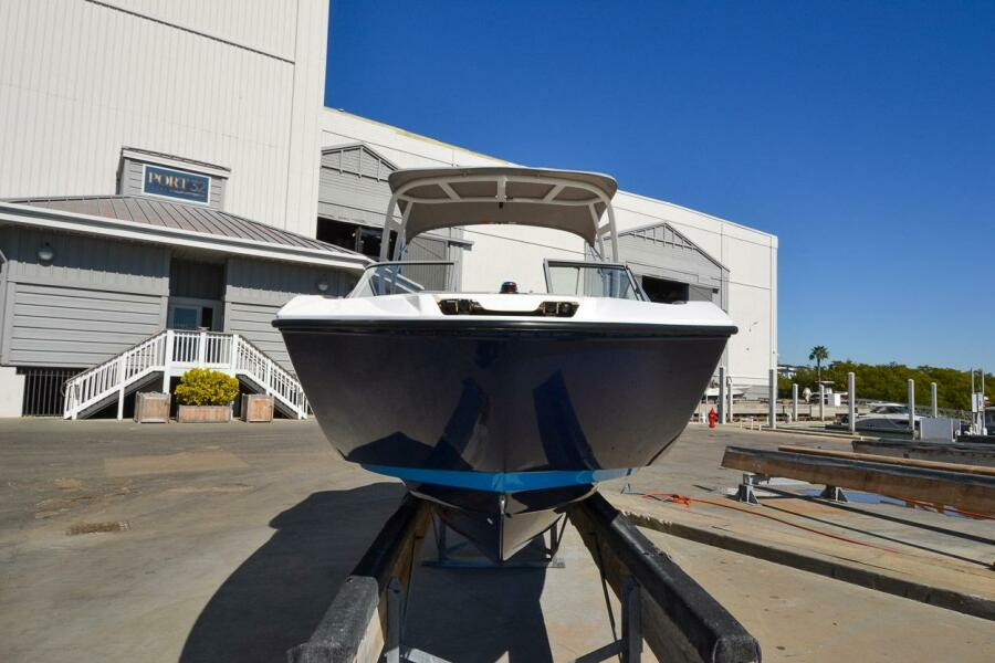 2021 Yamaha Boats 250 AR