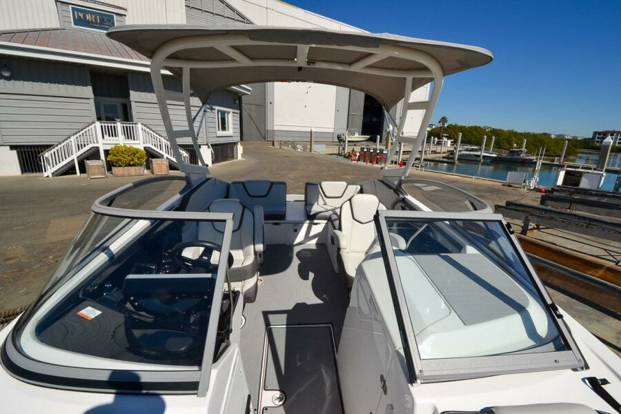 2021 Yamaha Boats 250 AR