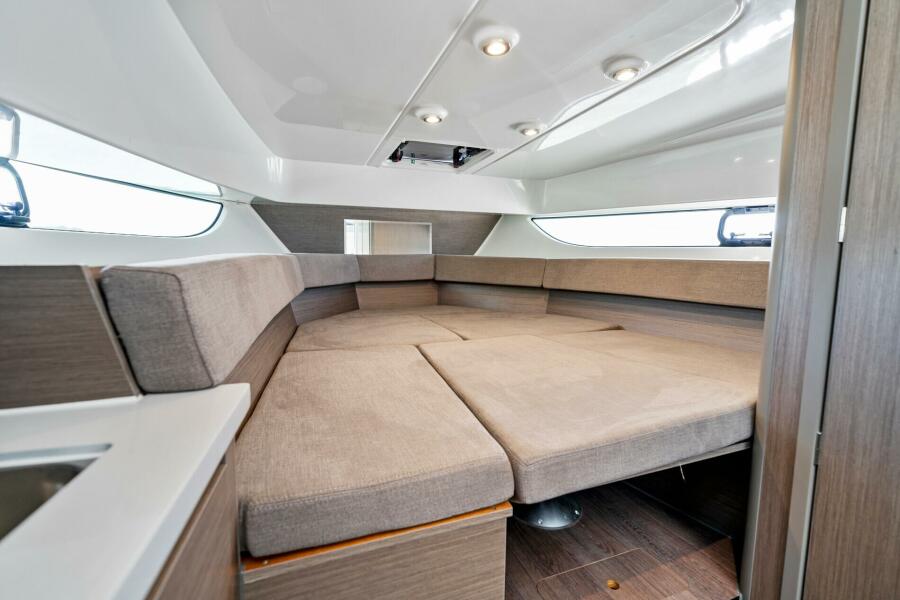 29' 2026 Beneteau Flyer 9 SUNdeck