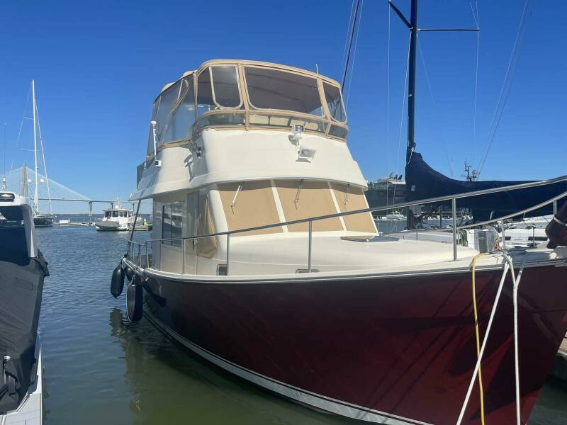 Low Country Lady 34ft Mainship Yacht For Sale