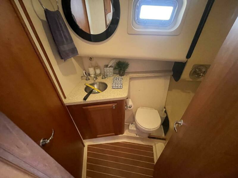Low Country Lady 34ft Mainship Yacht For Sale