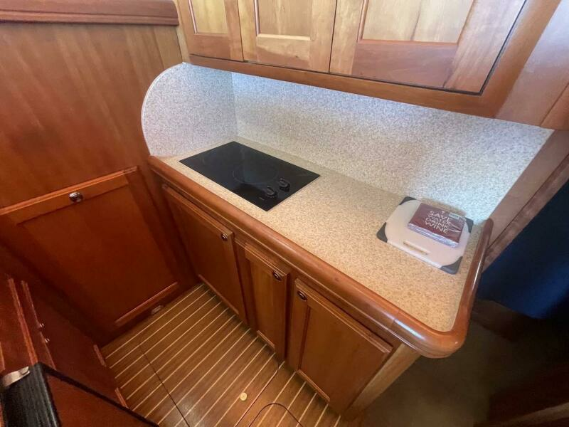 Low Country Lady 34ft Mainship Yacht For Sale