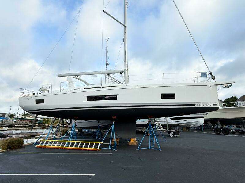 46ft Beneteau Yacht For Sale