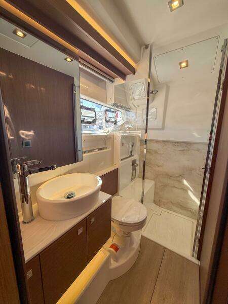 In Stock 42ft Wellcraft Yacht For Sale