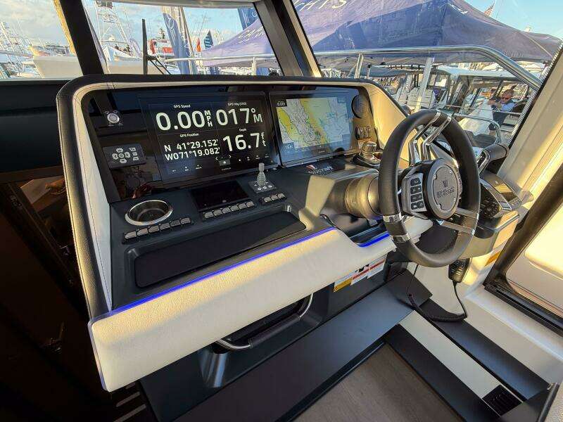 In Stock 42ft Wellcraft Yacht For Sale