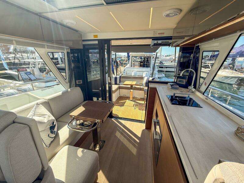 In Stock 42ft Wellcraft Yacht For Sale