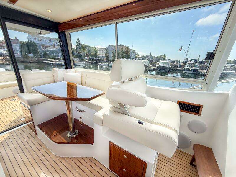 In Stock 42ft MJM Yacht For Sale