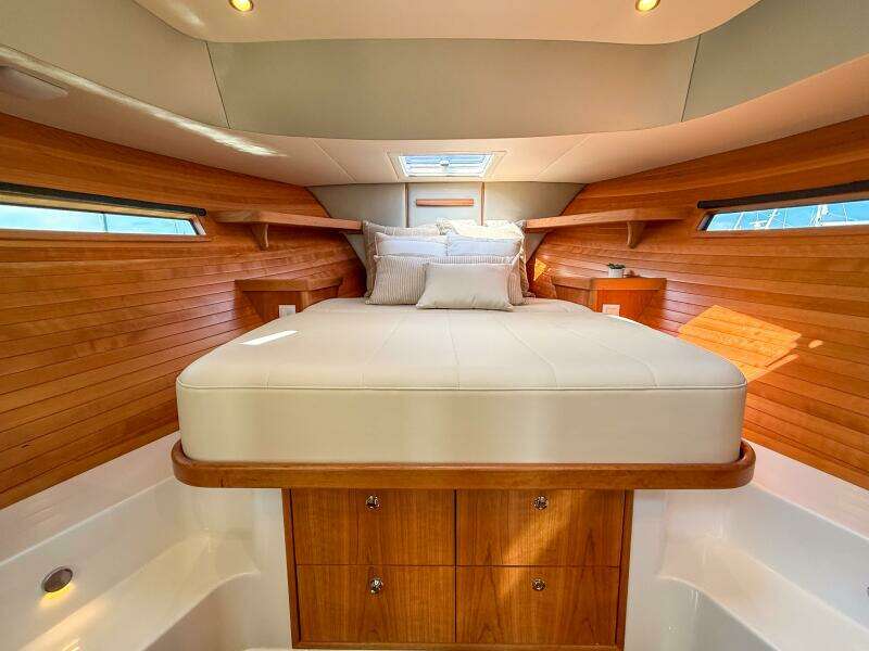 In Stock 42ft MJM Yacht For Sale