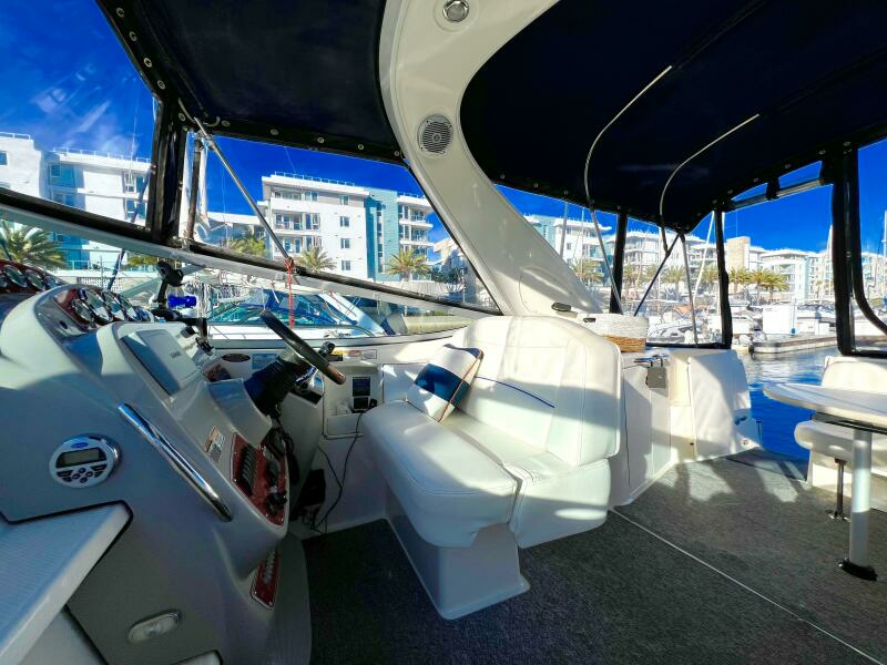 Senorita 32ft Bayliner Yacht For Sale