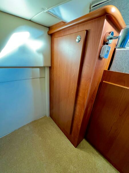 Senorita 32ft Bayliner Yacht For Sale