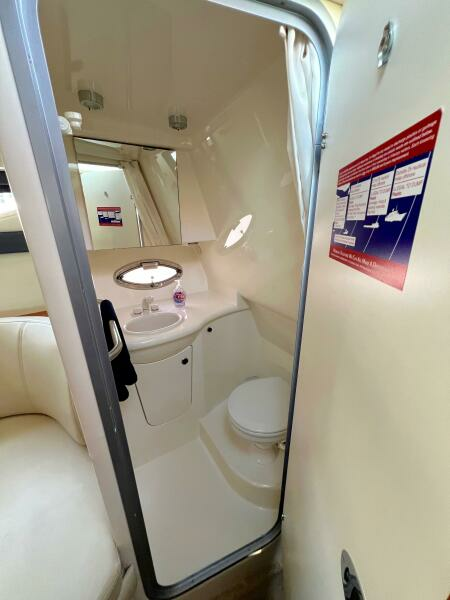 Senorita 32ft Bayliner Yacht For Sale