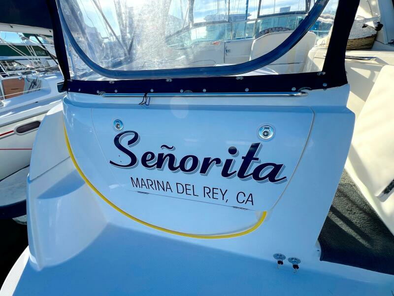 Senorita 32ft Bayliner Yacht For Sale