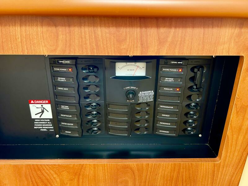 Senorita 32ft Bayliner Yacht For Sale