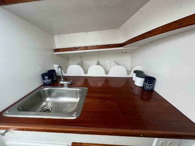 29ft Dyer Yacht For Sale