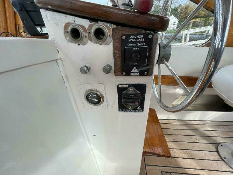29ft Dyer Yacht For Sale