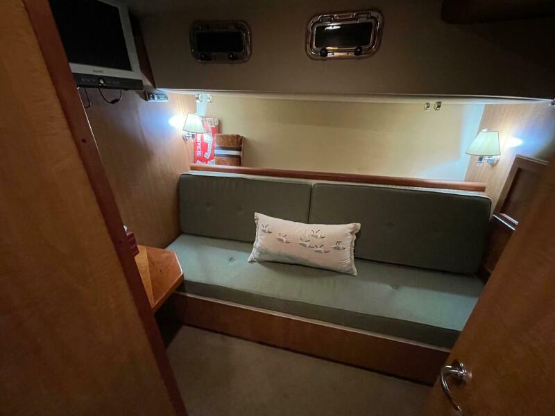 2006 Mainship