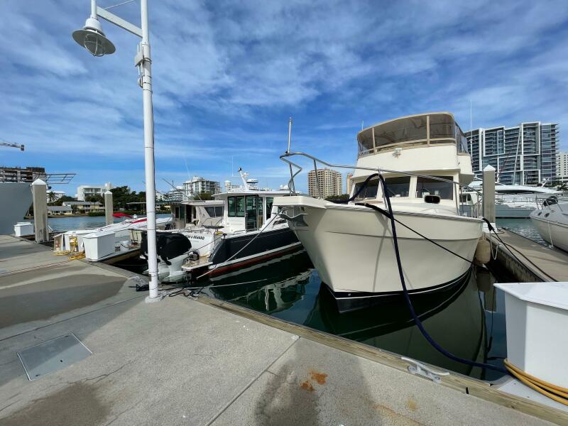 2006 Mainship