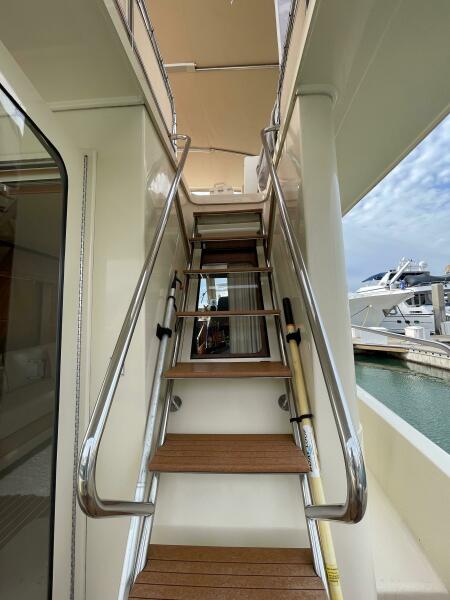 2006 Mainship