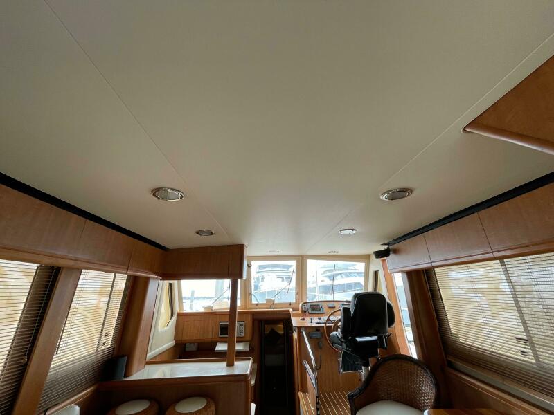 2006 Mainship